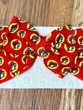Buc-ee’s Red Wrap Bow Headband